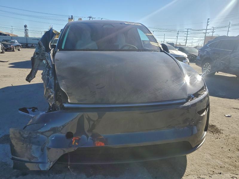94071445 :رقم المزاد ، 7SAYGDEE7TF364547 vin ، 2026 Tesla Model Y مزاد بيع