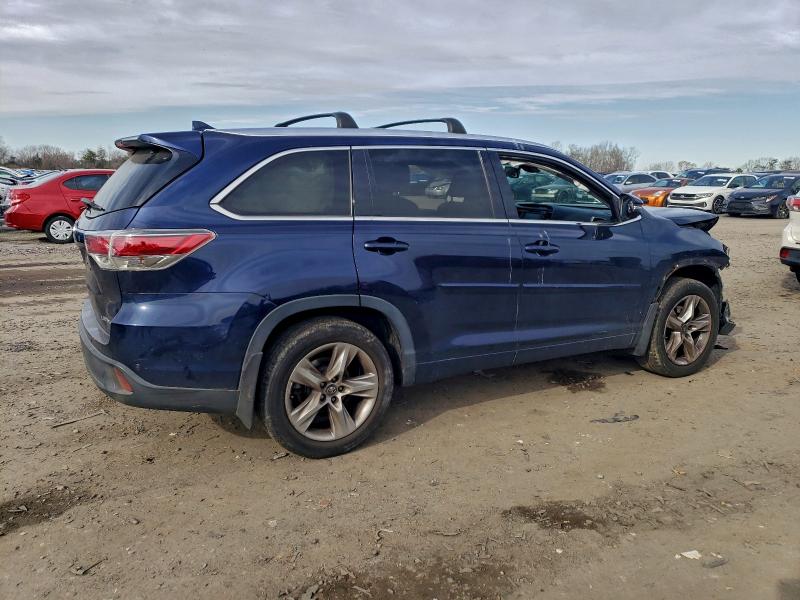 Auction sale of the 2016 Toyota Highlander, vin: 5TDDKRFH9GS288380, lot number: 95519515