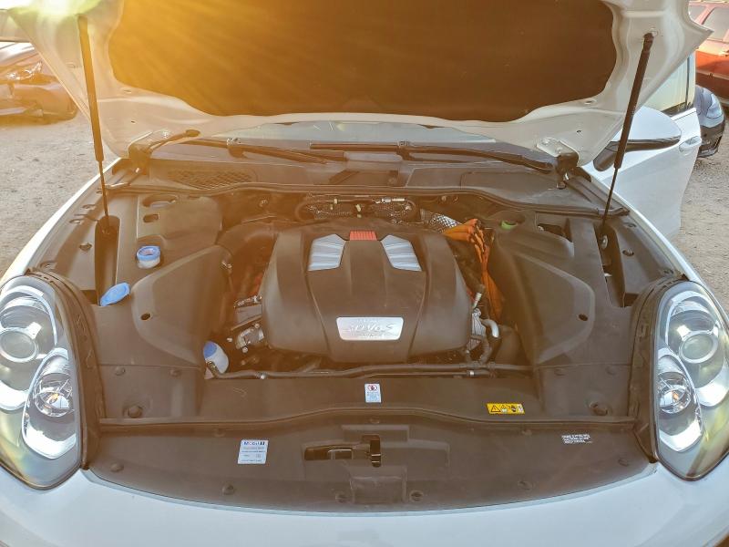 96153255 :رقم المزاد ، WP1AE2A24GLA64521 vin ، 2016 Porsche Cayenne Se مزاد بيع