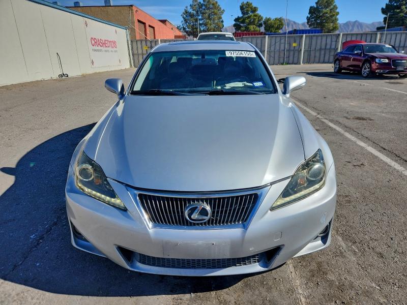 97556155 :رقم المزاد ، JTHBF5C23B5149525 vin ، 2011 Lexus Is 250 مزاد بيع