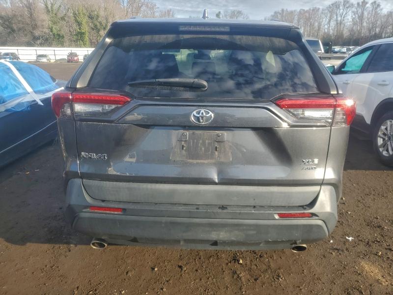 95273115 :رقم المزاد ، 2T3P1RFV8MC171701 vin ، 2021 Toyota Rav4 مزاد بيع