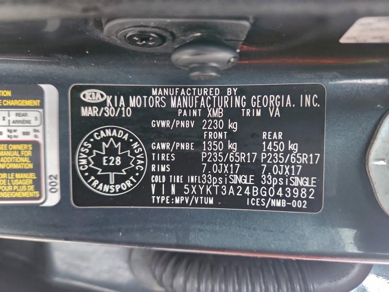 97404855 :رقم المزاد ، 5XYKT3A24BG043982 vin ، 2011 Kia Sorento مزاد بيع