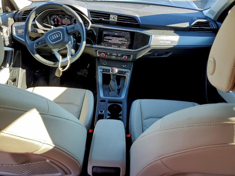 97966195 :رقم المزاد ، WA1BUCF31N1028756 vin ، 2022 Audi Q3 مزاد بيع