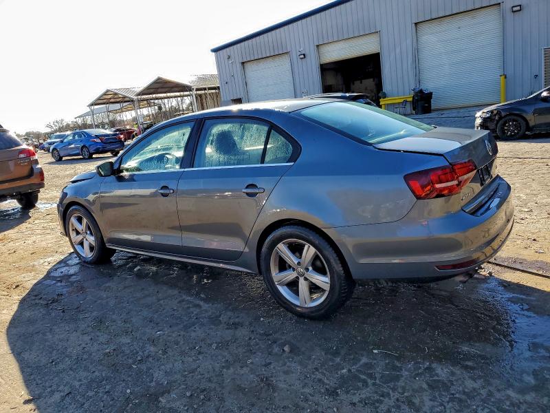 96033635 :رقم المزاد ، 3VW2B7AJXHM341818 vin ، 2017 Volkswagen Jetta مزاد بيع