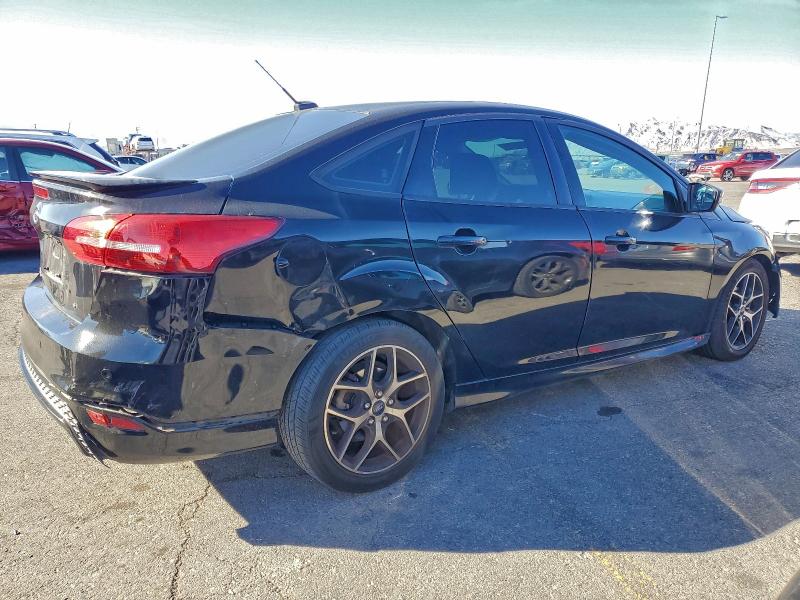 Продажа на аукционе авто 2016 Ford Focus, vin: 1FADP3F25GL225598, номер лота: 94920615