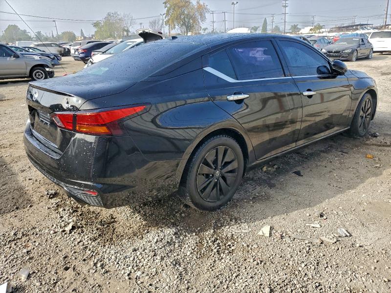 97669305 :رقم المزاد ، 1N4BL4EV2KC232554 vin ، 2019 Nissan Altima Sl مزاد بيع