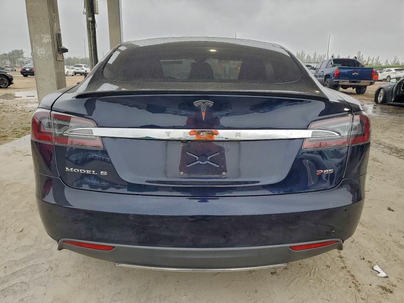 Продажа на аукционе авто 2014 Tesla Model S, vin: 5YJSA1H18EFP52398, номер лота: 96067275