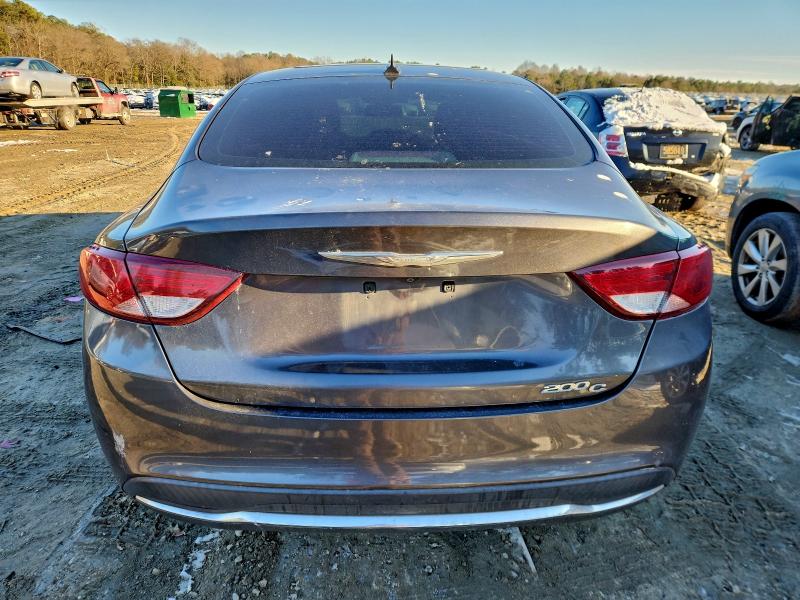 97176935 :رقم المزاد ، 1C3CCCCB2FN532367 vin ، 2015 Chrysler 200 مزاد بيع