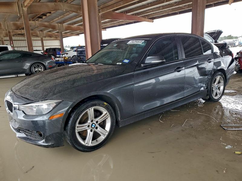 2015 Bmw 320 მანქანა იყიდება აუქციონზე, vin: WBA3B1G59FNT64229, აუქციონის ნომერი: 76036395
