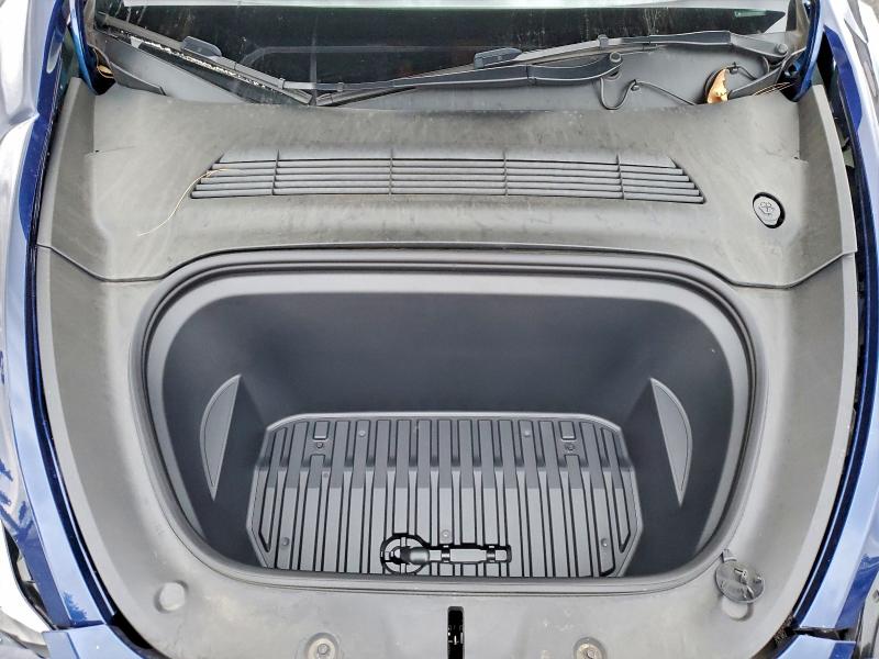 Продажа на аукционе авто 2022 Tesla Model Y, vin: 7SAYGAEE1NF549792, номер лота: 98250525