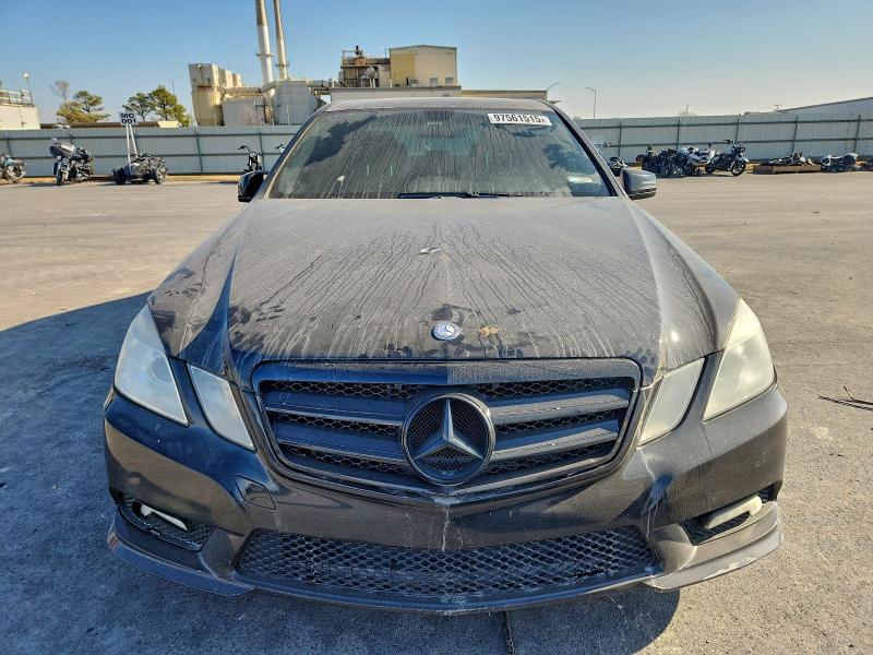 97561515 :رقم المزاد ، WDDHF8HB1BA377638 vin ، 2011 Mercedes-benz E 350 4mat مزاد بيع