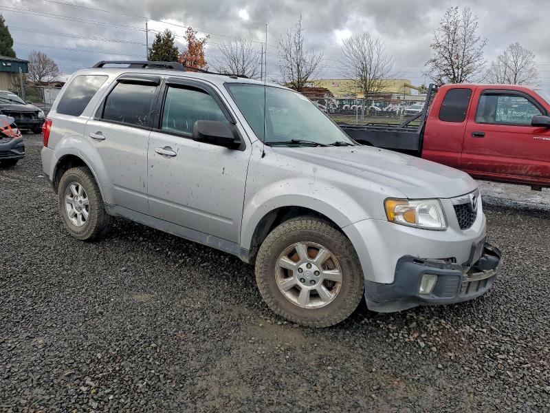 95102615 :رقم المزاد ، 4F2CY9GG9BKM07206 vin ، 2011 Mazda Tribute مزاد بيع