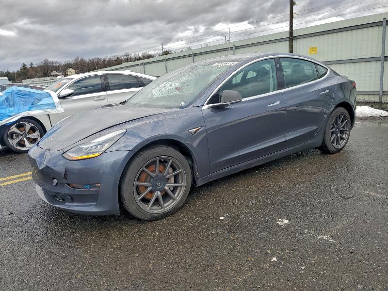2019 Tesla Model 3 მანქანა იყიდება აუქციონზე, vin: 5YJ3E1EB4KF205517, აუქციონის ნომერი: 97936415