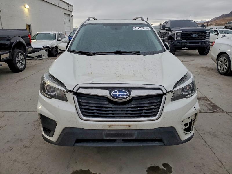 97202005 :رقم المزاد ، JF2SKAGC8KH512538 vin ، 2019 Subaru Forester مزاد بيع