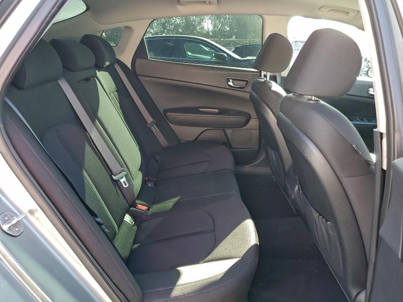 Продаж на аукціоні авто 2017 Kia Optima, vin: KNAGT4LE9H5011109, номер лоту: 97781485