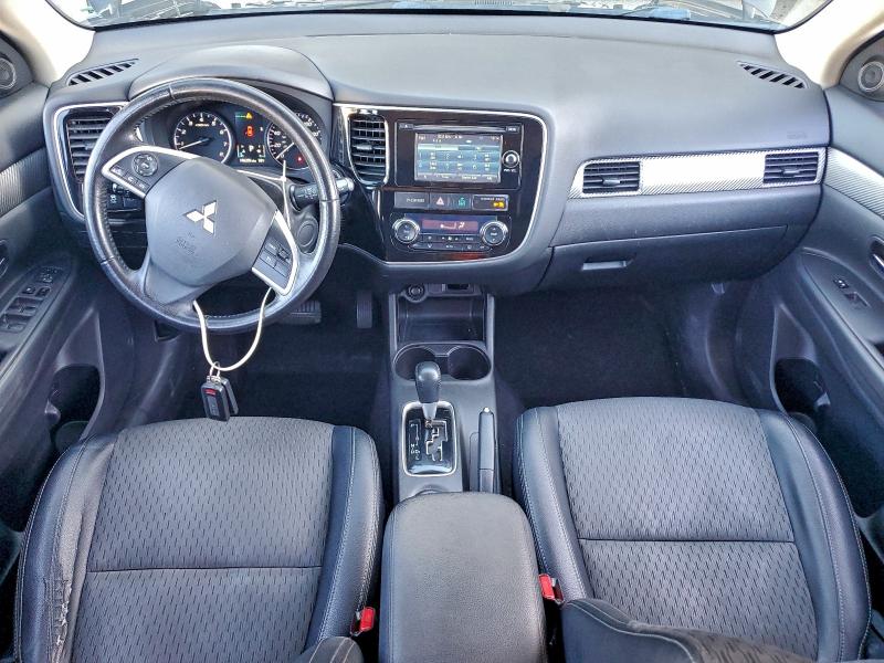 Продаж на аукціоні авто 2015 Mitsubishi Outlander, vin: JA4AD3A32FZ009073, номер лоту: 95904245