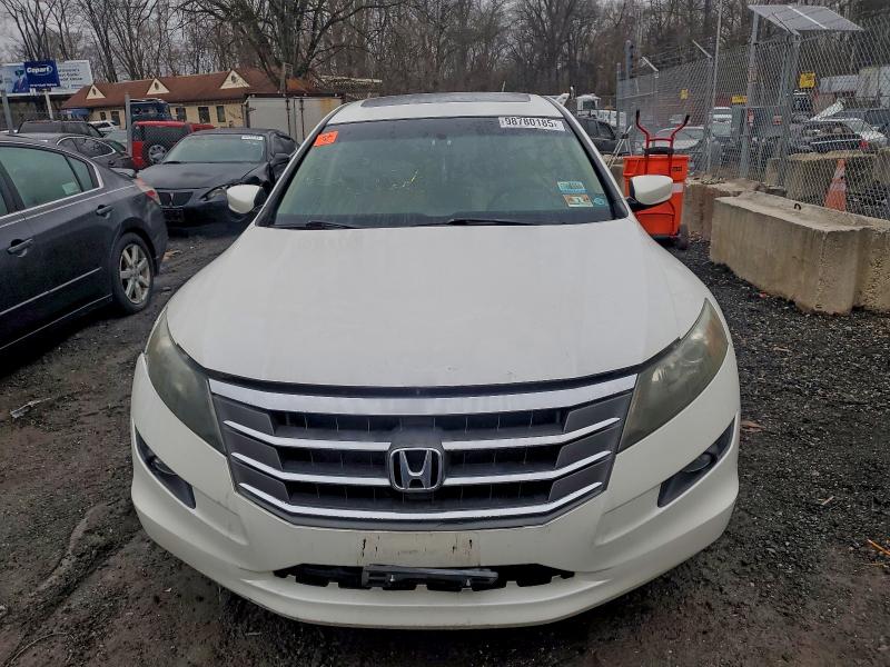 98780185 :رقم المزاد ، 5J6TF2H51AL017018 vin ، 2010 Honda Accord Cro مزاد بيع