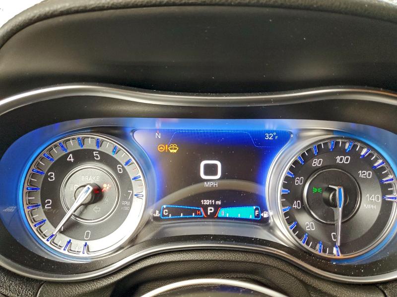 94959205 :رقم المزاد ، 2C3CCASG4PH647015 vin ، 2023 Chrysler 300 مزاد بيع