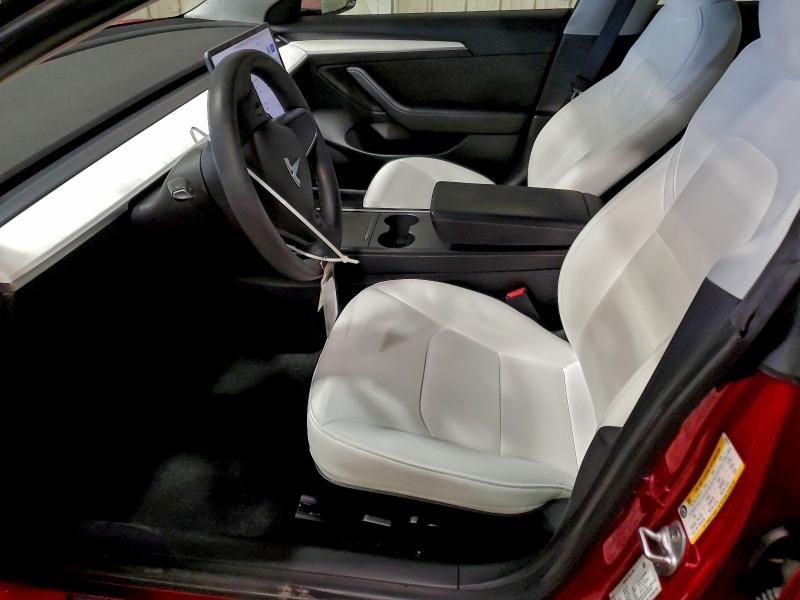96305845 :رقم المزاد ، 5YJ3E1EB2MF032552 vin ، 2021 Tesla Model 3 مزاد بيع