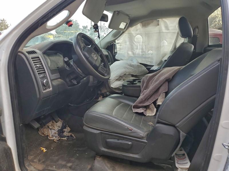 96390835 :رقم المزاد ، 3C6MR5AJ9JG332129 vin ، 2018 Ram 2500 مزاد بيع