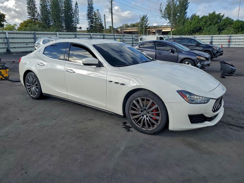 Продаж на аукціоні авто 2018 Maserati Ghibli S, vin: ZAM57YTA3J1293095, номер лоту: 95168995