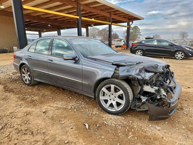 2007 Mercedes-benz E მანქანა იყიდება აუქციონზე, vin: WDBUF56X77B057360, აუქციონის ნომერი: 97319435