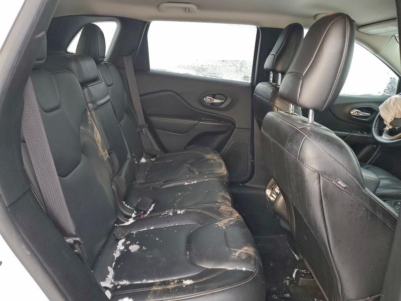 95471325 :رقم المزاد ، 1C4PJMCS4FW615026 vin ، 2015 Jeep Cherokee مزاد بيع