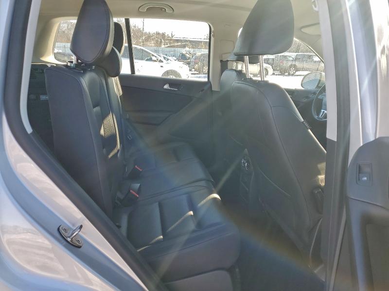 95954665 :رقم المزاد ، WVGBV7AX6GW520575 vin ، 2016 Volkswagen Tiguan مزاد بيع