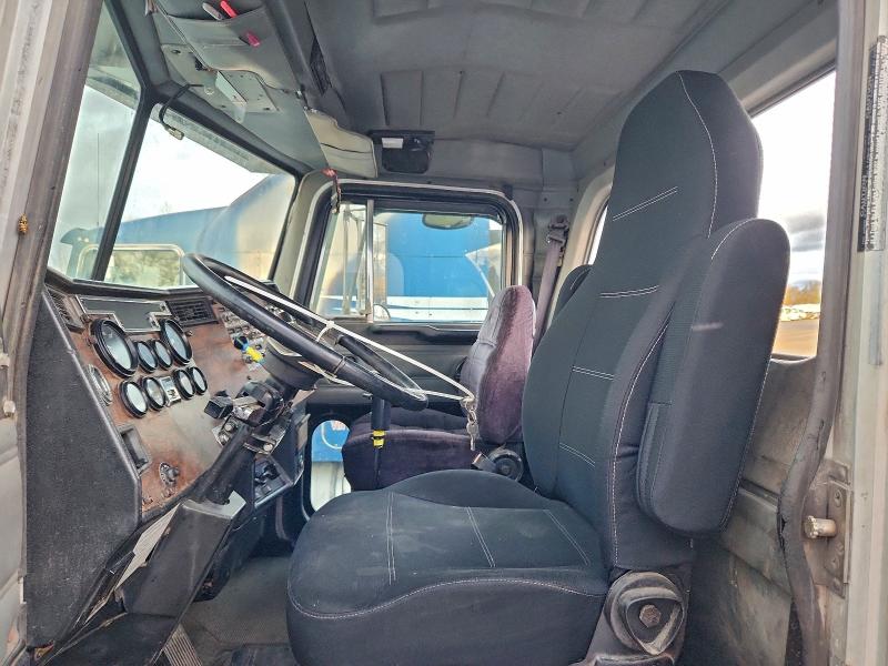 1998 Peterbilt 378 მანქანა იყიდება აუქციონზე, vin: 1XPFDB9XXWN466779, აუქციონის ნომერი: 96191145