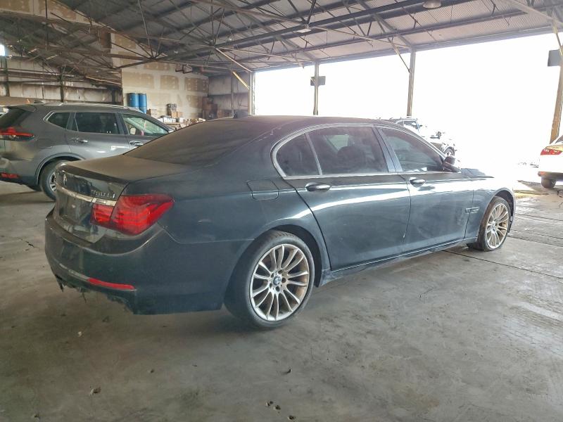 2013 Bmw 750 მანქანა იყიდება აუქციონზე, vin: WBAYF8C59DD140065, აუქციონის ნომერი: 98373035