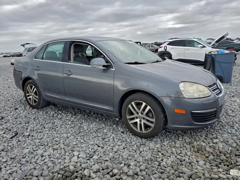 96246725 :رقم المزاد ، 3VWSF71K25M632757 vin ، 2005 Volkswagen New Jetta مزاد بيع
