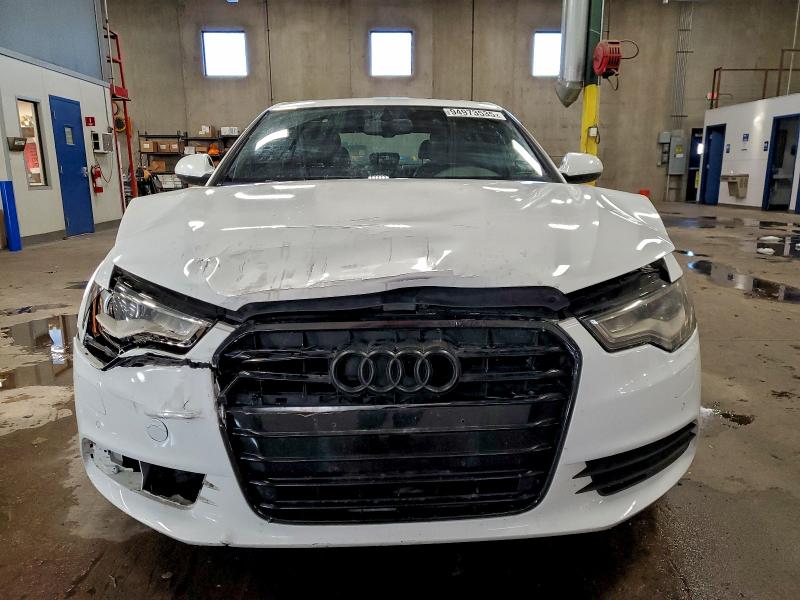 2013 Audi A6 მანქანა იყიდება აუქციონზე, vin: WAUGGAFC2DN117148, აუქციონის ნომერი: 45996606