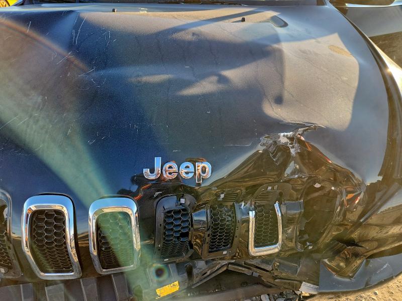 96614405 :رقم المزاد ، 1C4PJMCS8EW230356 vin ، 2014 Jeep Cherokee مزاد بيع
