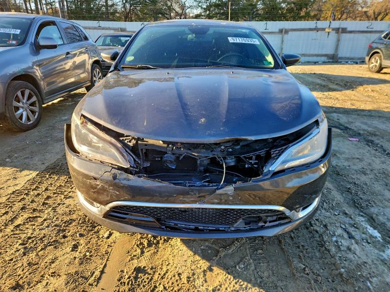 97176935 :رقم المزاد ، 1C3CCCCB2FN532367 vin ، 2015 Chrysler 200 مزاد بيع
