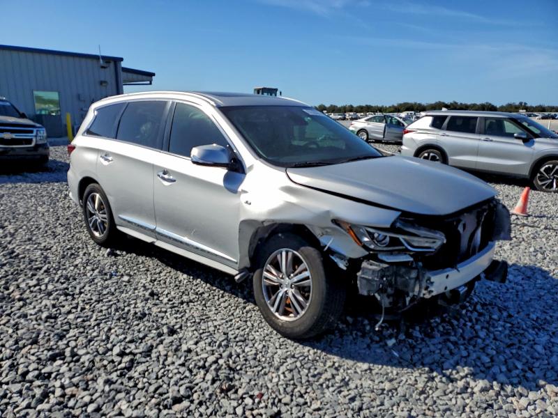 97639305 :رقم المزاد ، 5N1DL0MN2KC568195 vin ، 2019 Infiniti Qx60 مزاد بيع