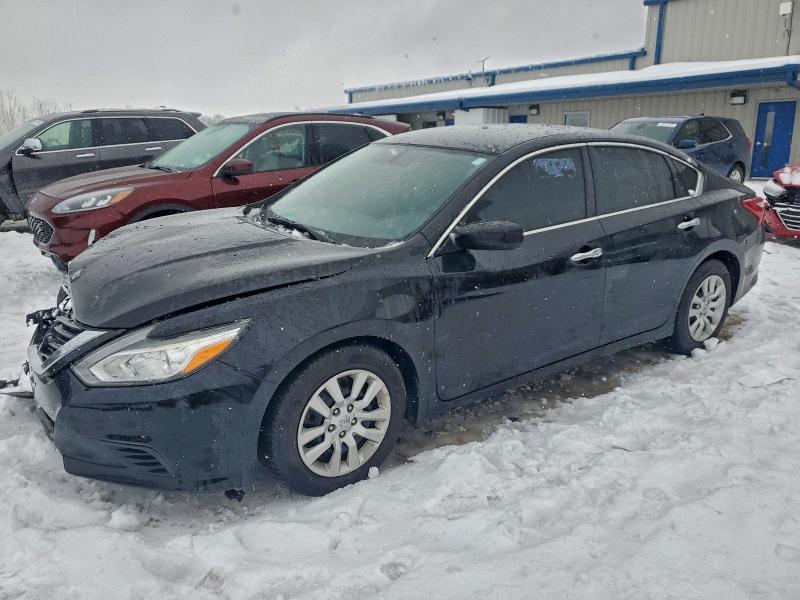96151385 :رقم المزاد ، 1N4AL3AP2JC282401 vin ، 2018 Nissan Altima مزاد بيع