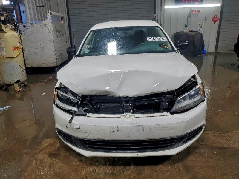 Продажа на аукционе авто 2014 Volkswagen Jetta, vin: 3VW2K7AJ7EM227450, номер лота: 97615435