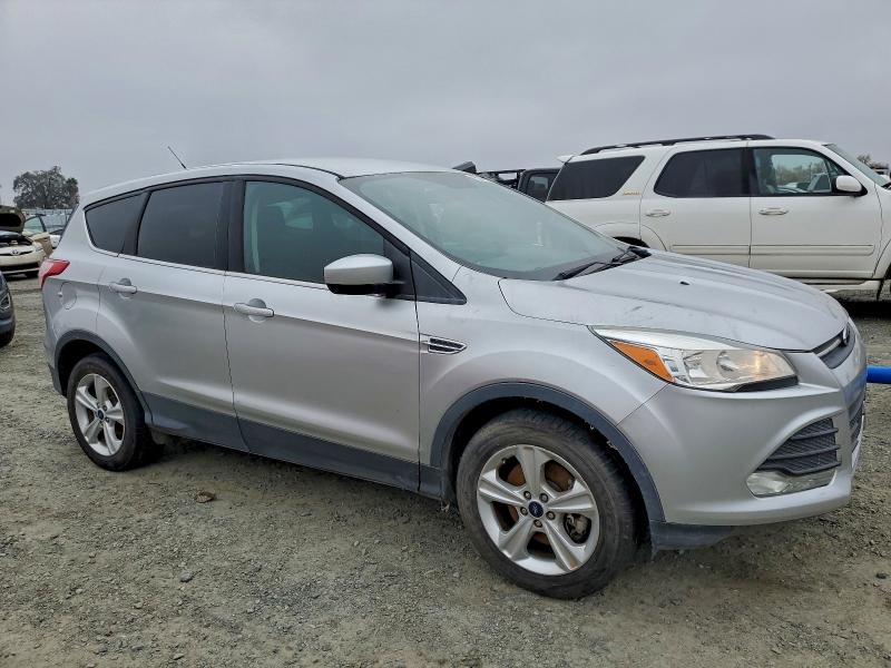 Продажа на аукционе авто 2016 Ford Escape Se, vin: 1FMCU9GX9GUB61731, номер лота: 95561345