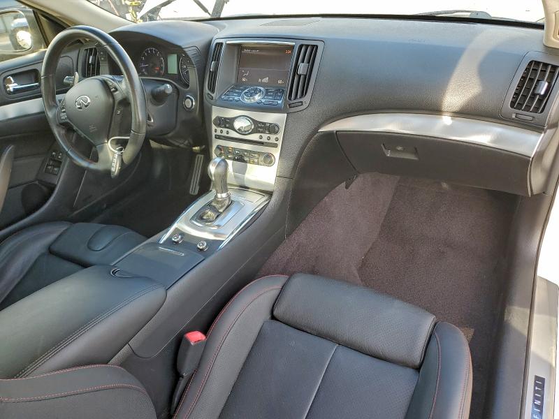 Продажа на аукционе авто 2015 Infiniti Q60 Journe, vin: JN1CV6EK8FM870398, номер лота: 94809345