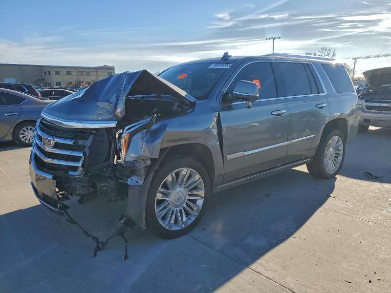 2020 Cadillac Escalade მანქანა იყიდება აუქციონზე, vin: 1GYS4DKJ8LR154282, აუქციონის ნომერი: 96580355