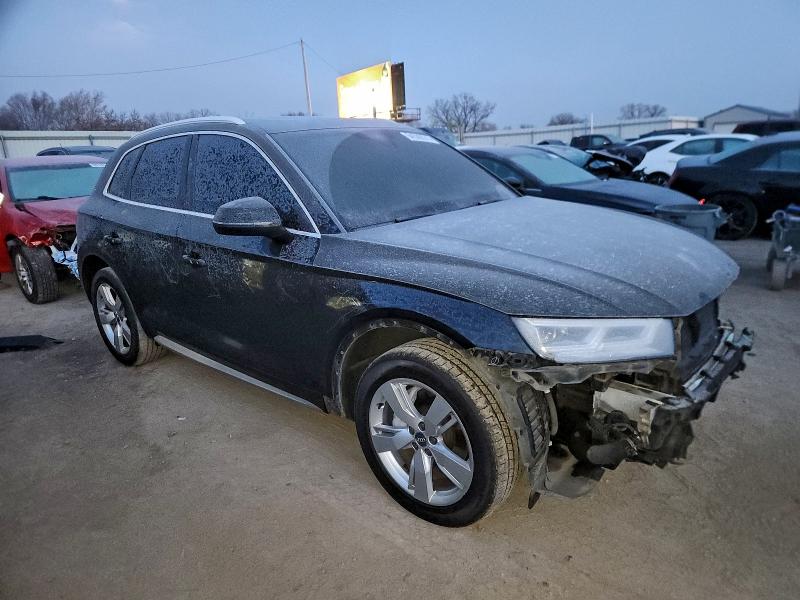94509575 :رقم المزاد ، WA1BNAFY4J2217404 vin ، 2018 Audi Q5 مزاد بيع