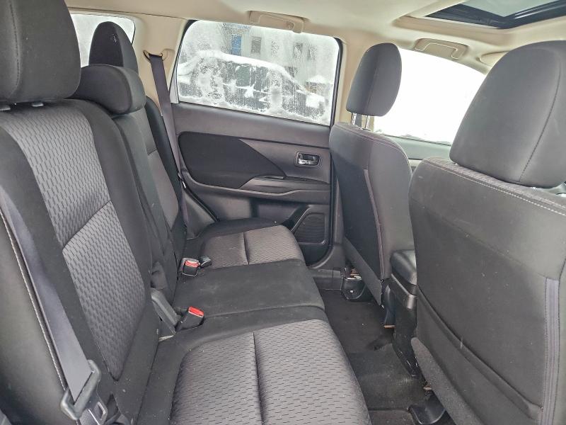 96141105 :رقم المزاد ، JA4JZ3AX9FZ603700 vin ، 2015 Mitsubishi Outlander مزاد بيع