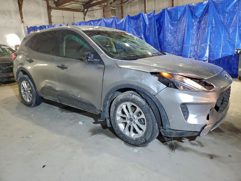 97286775 :رقم المزاد ، 1FMCU9F60NUB37100 vin ، 2022 Ford Escape مزاد بيع