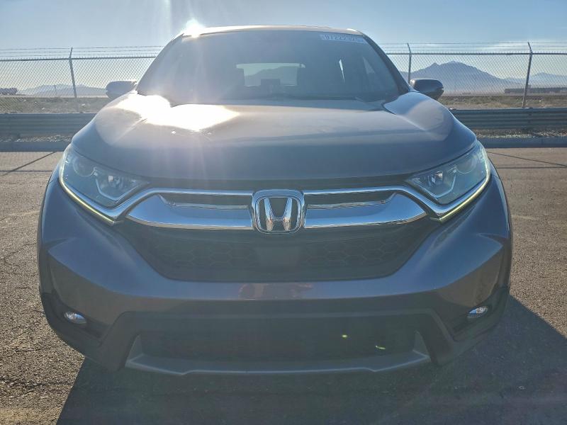 Продаж на аукціоні авто 2018 Honda Cr-v, vin: 7FARW2H51JE019438, номер лоту: 97222325