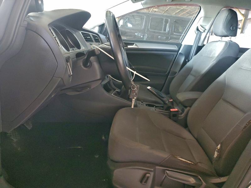 2017 Volkswagen Golf მანქანა იყიდება აუქციონზე, vin: 3VW117AUXHM043181, აუქციონის ნომერი: 95096525