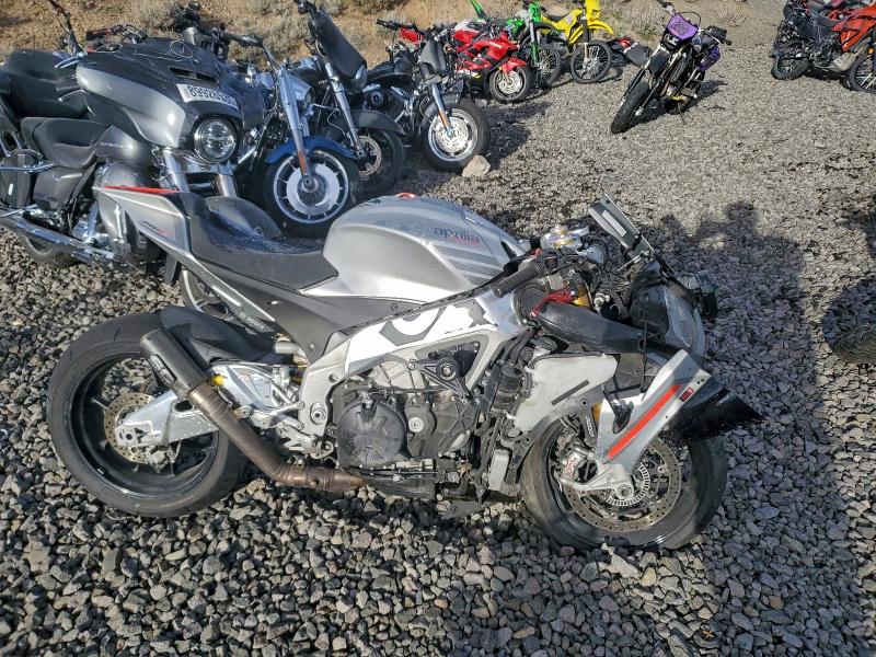 Aukcja sprzedaży 2016 Aprilia Rsv4 Rf, vin: ZD4RKUB01GS000324, numer aukcji: 91313195