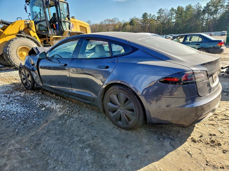 95939895 :رقم المزاد ، 5YJSA1E57NF486122 vin ، 2022 Tesla Model S مزاد بيع