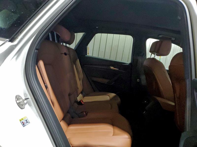 97173725 :رقم المزاد ، WA1EAAFY4N2019842 vin ، 2022 Audi Q5 مزاد بيع