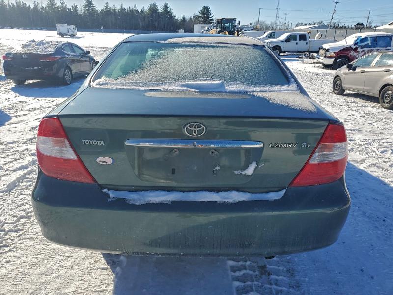 95289875 :رقم المزاد ، JTDBE30K220069966 vin ، 2002 Toyota Camry مزاد بيع