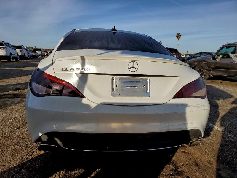 Продаж на аукціоні авто 2015 Mercedes-benz Cla, vin: WDDSJ4EB5FN213437, номер лоту: 97917015